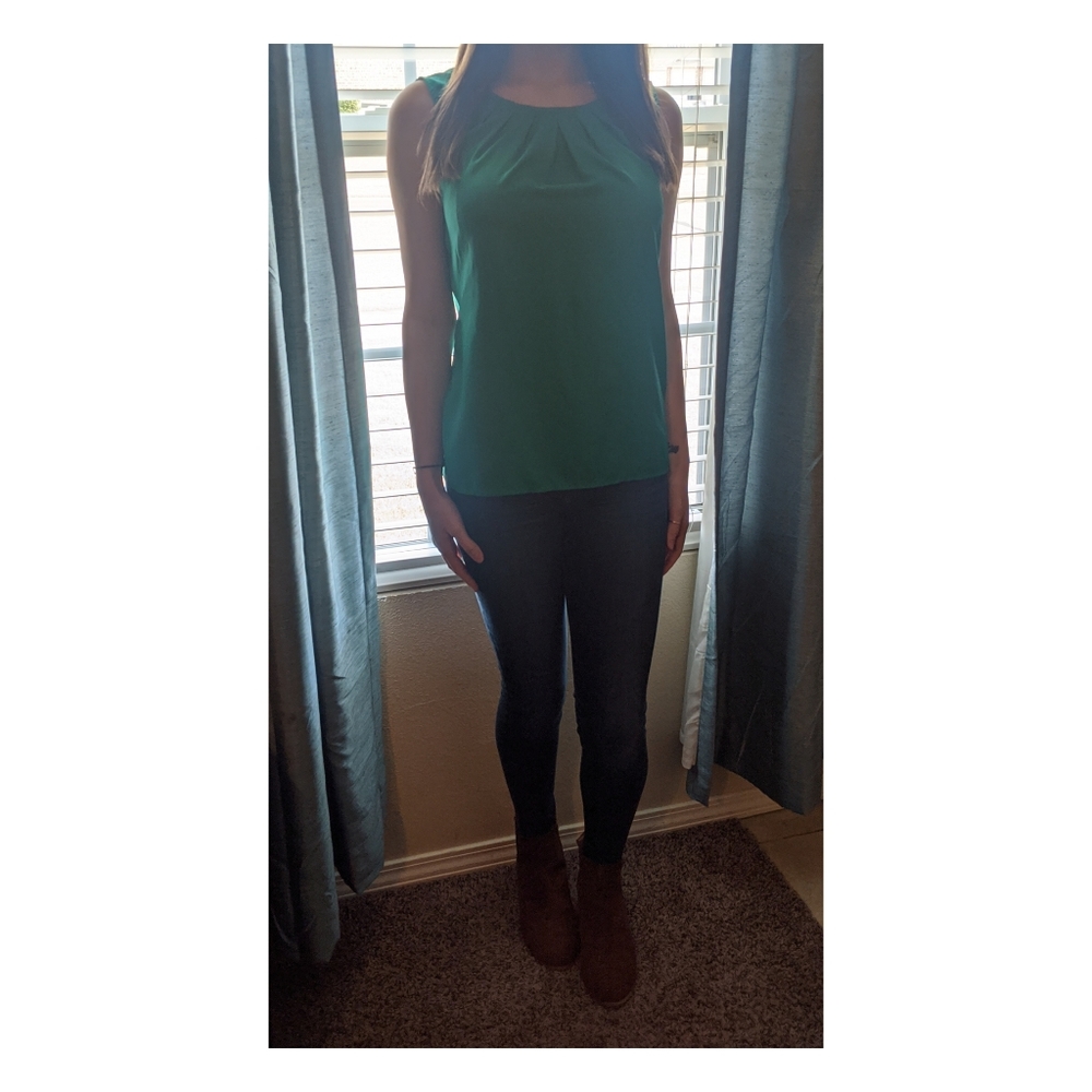 Small Merona Blouse. - Picture 3 of 5